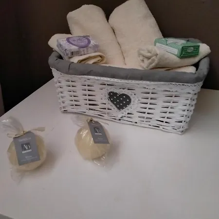 B&blavenza Holiday home Carrara