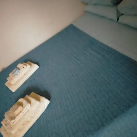 B&blavenza Tatil Evi Carrara